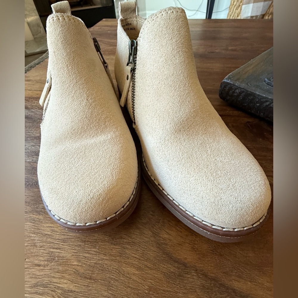 Hush Puppies ankle booties women's sz 8 medium beige leather suede nubuck comfy - Picture 2 of 9